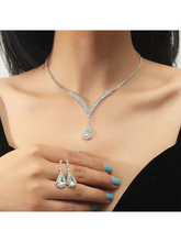 Radiant Water Drop Bridal Set